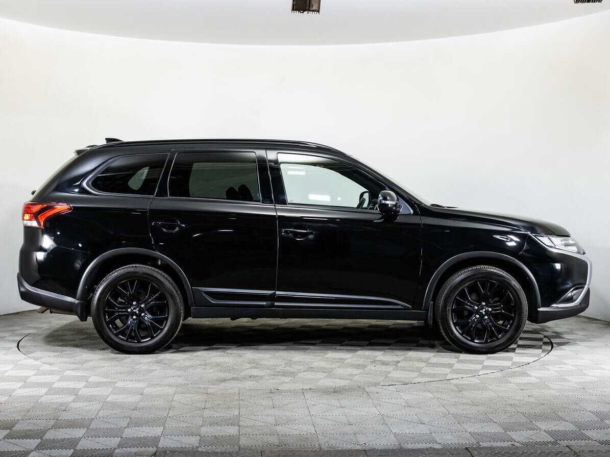Купить Mitsubishi Outlander, 2021, 41 055 км, фото №4