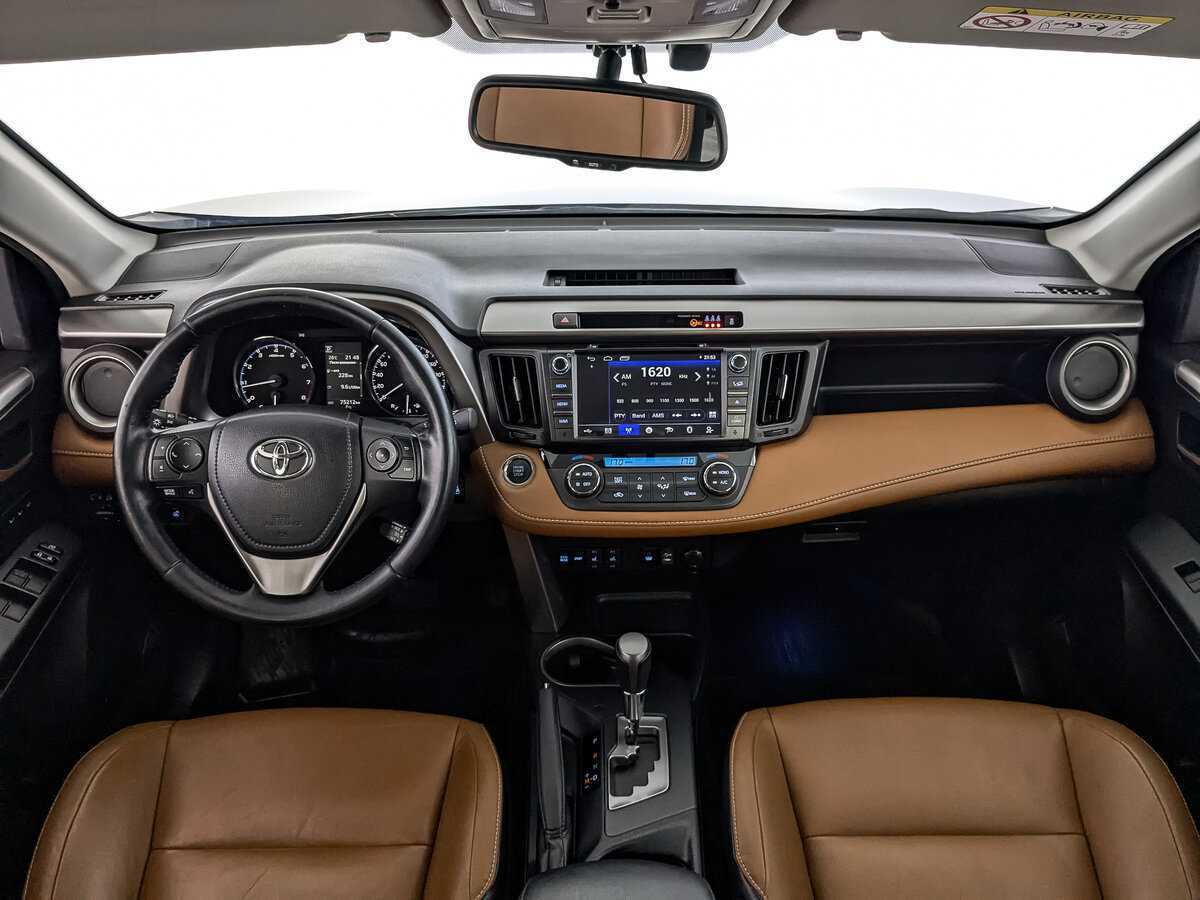 Купить Toyota RAV4, 2017, 75 207 км, фото №10