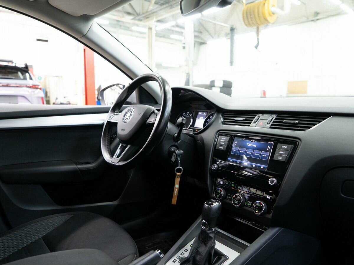 Купить Skoda Octavia, 2018, 132 890 км, фото №16