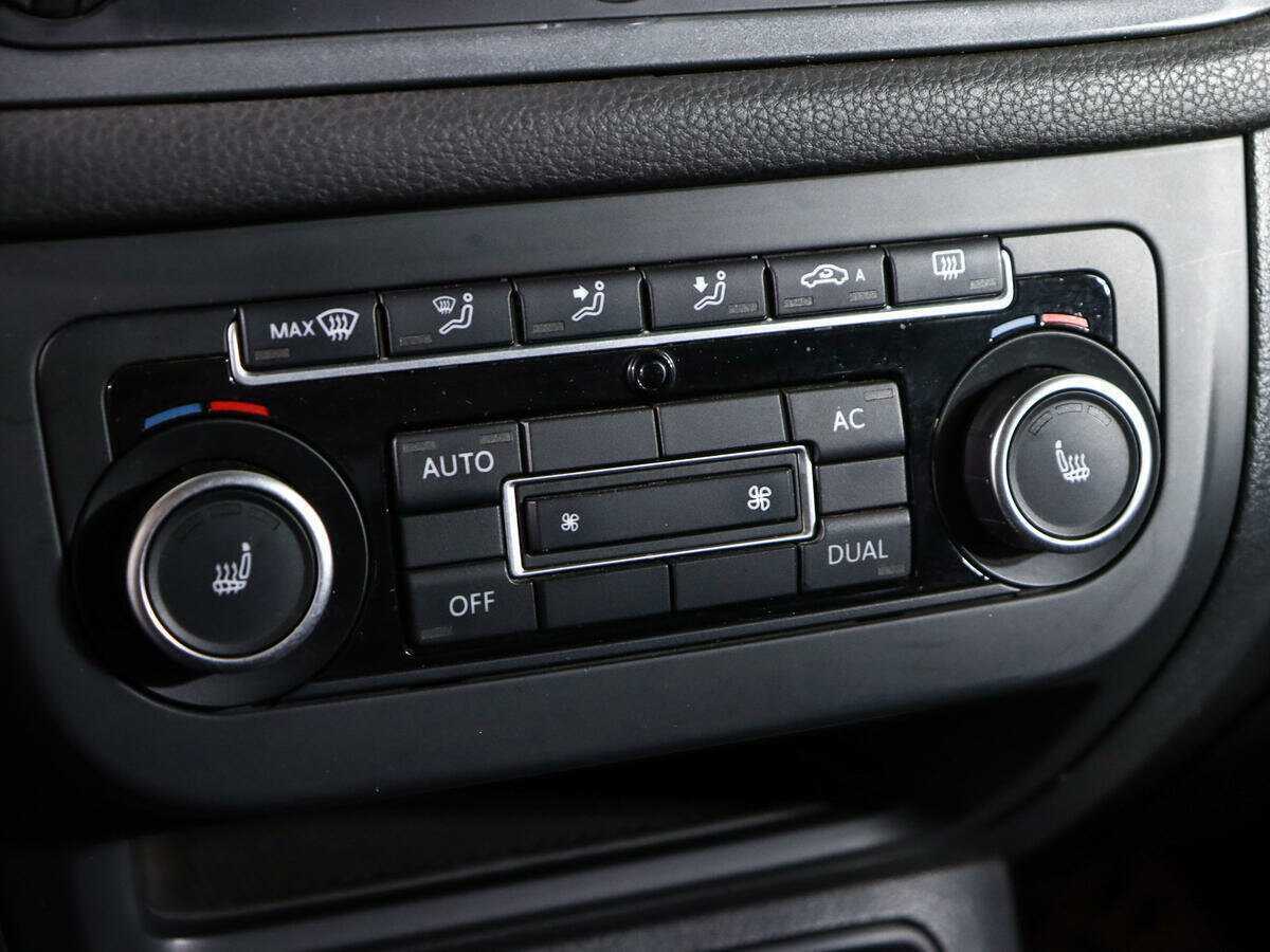 Купить Volkswagen Tiguan, 2012, 232 365 км, фото №17