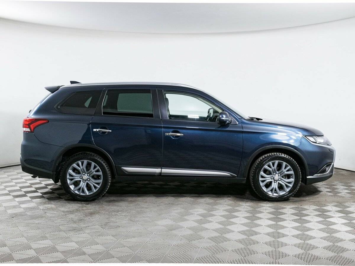 Купить Mitsubishi Outlander, 2020, 80 307 км, фото №4