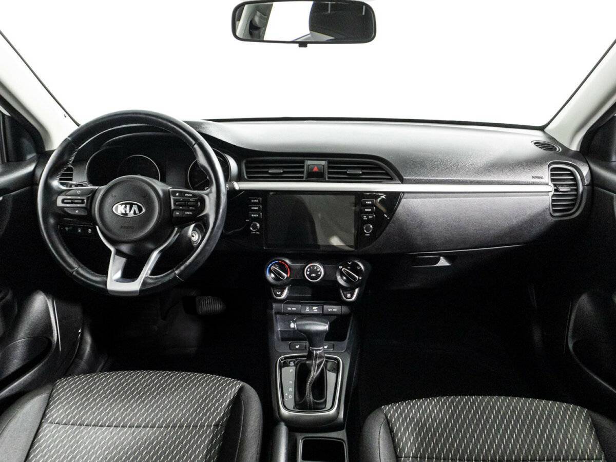 Купить Kia Rio X-Line, 2018, 65 331 км, фото №13