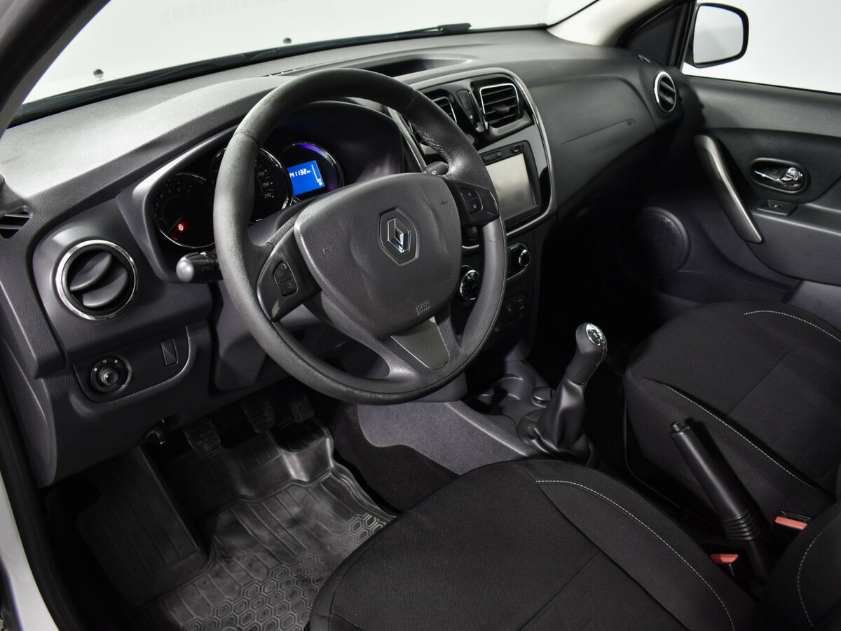Купить Renault Sandero Stepway II, 2016, 140 000 км, фото №9