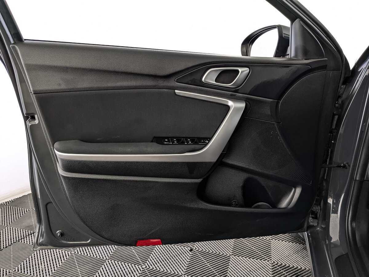 Купить Kia Ceed, 2020, 86 926 км, фото №19