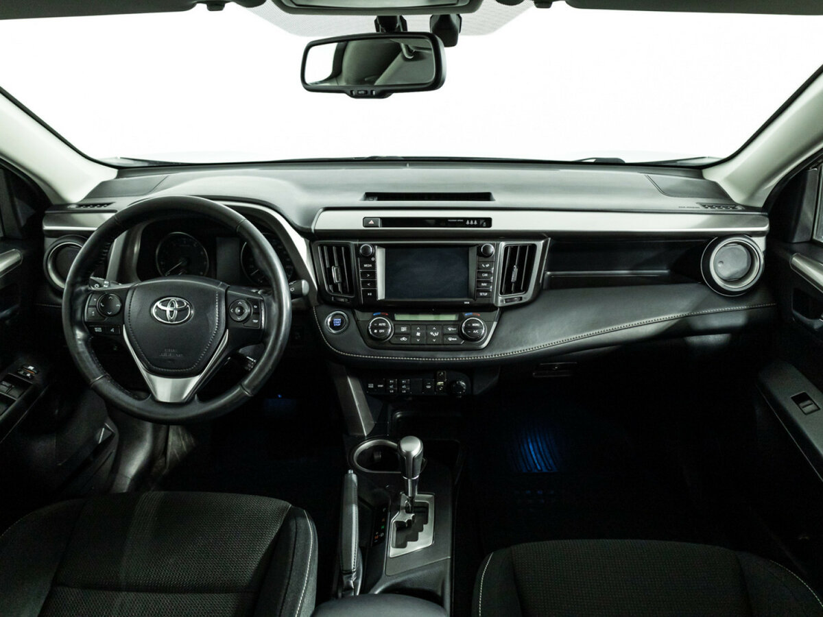 Купить Toyota RAV4 IV (XA40) Рестайлинг, 2018, 124 908 км, фото №11