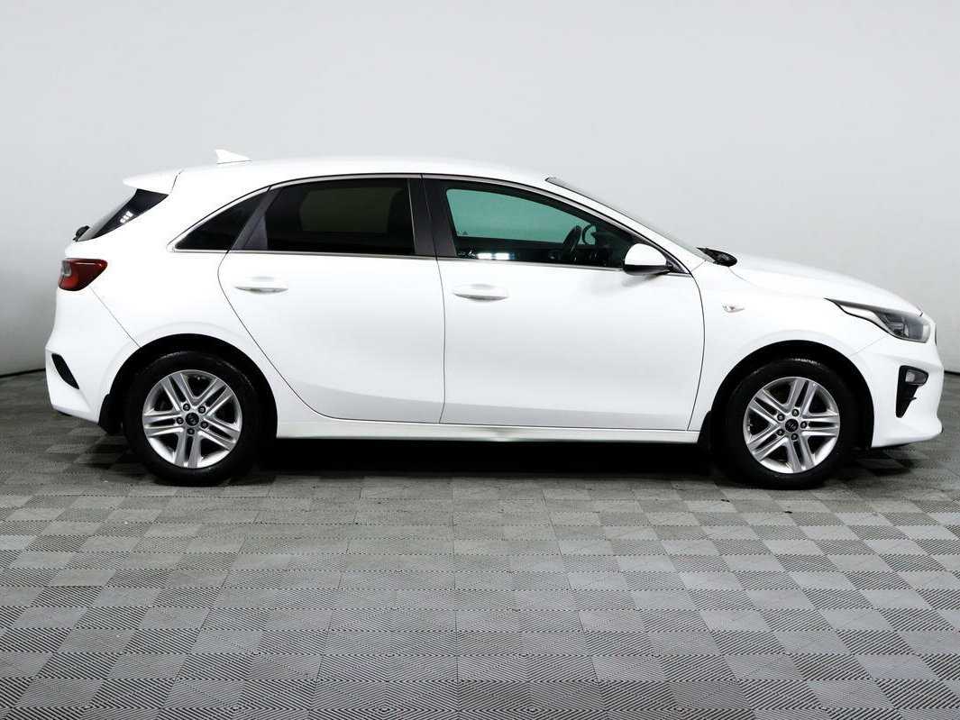 Купить Kia Ceed, 2018, 102 000 км, фото №4
