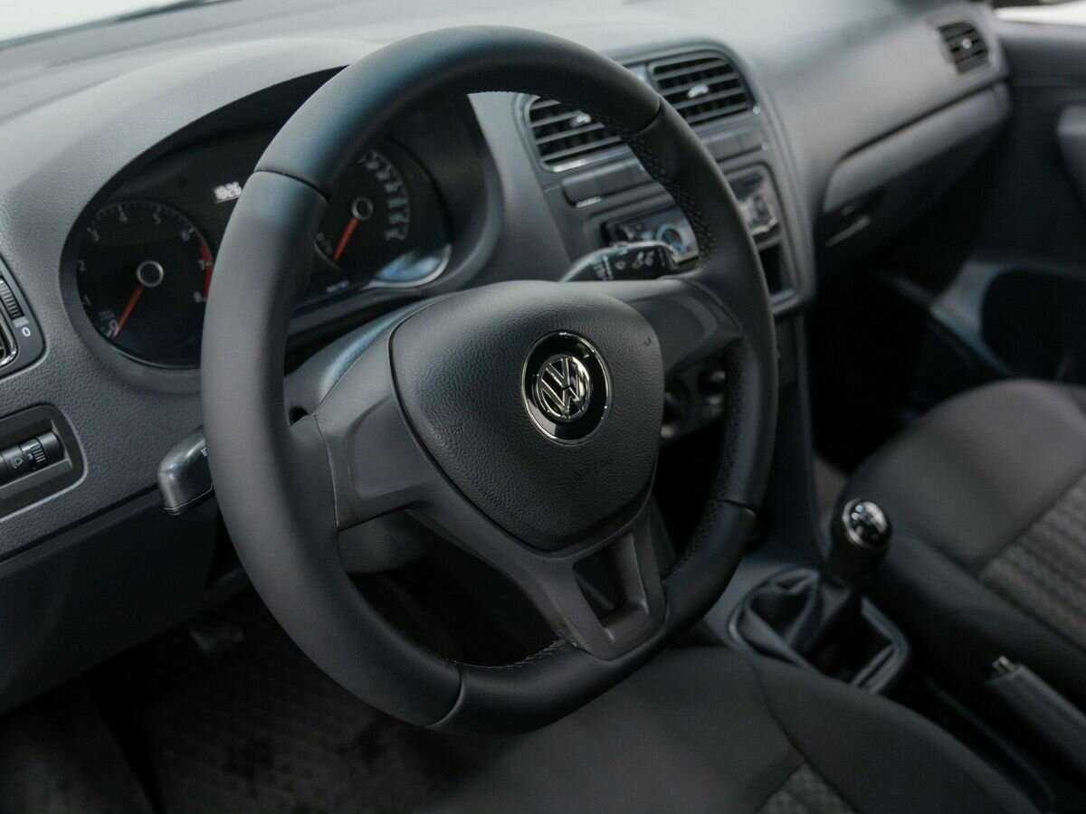Купить Volkswagen Polo, 2020, 99 000 км, фото №17
