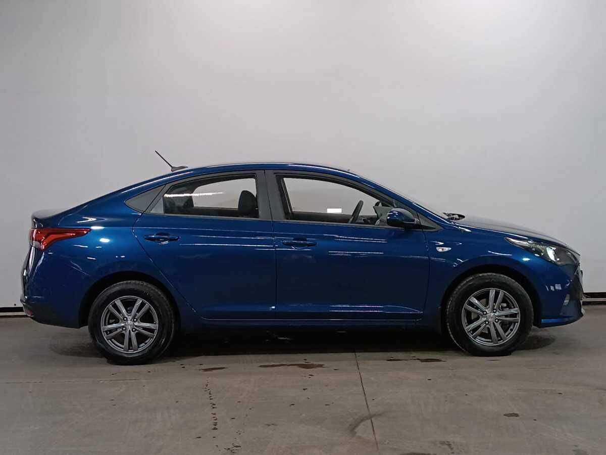 Купить Hyundai Accent, 2023, 4 571 км, фото №4