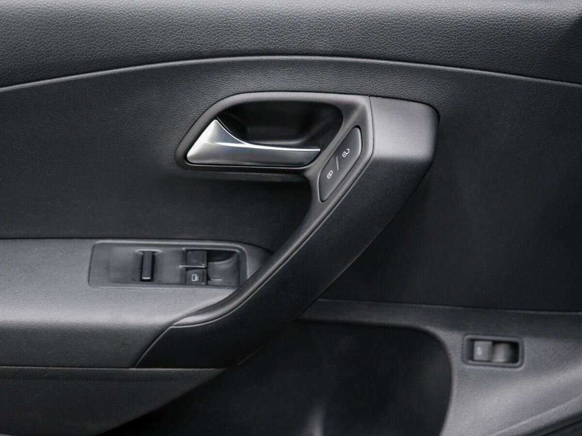 Купить Volkswagen Polo, 2020, 99 000 км, фото №15
