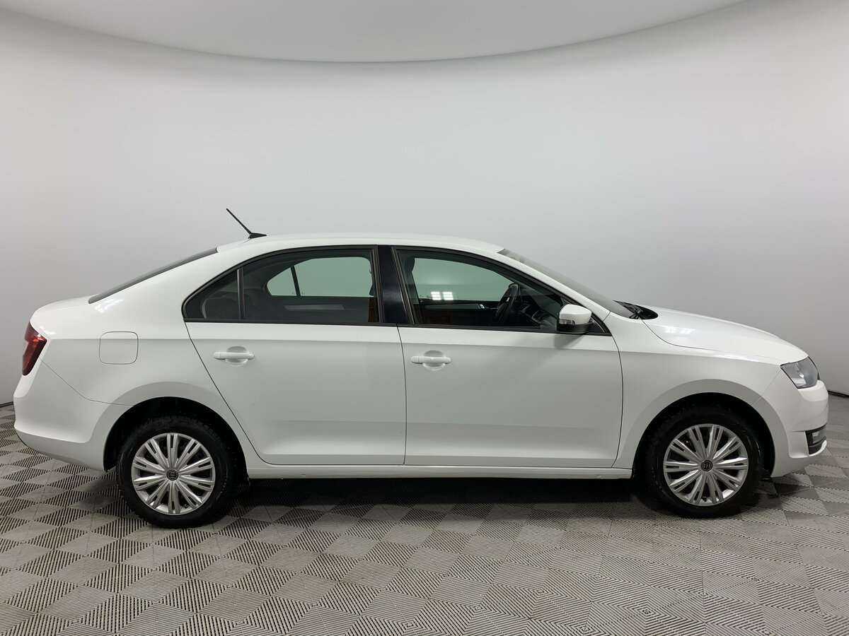 Купить Skoda Rapid, 2019, 120 541 км, фото №4
