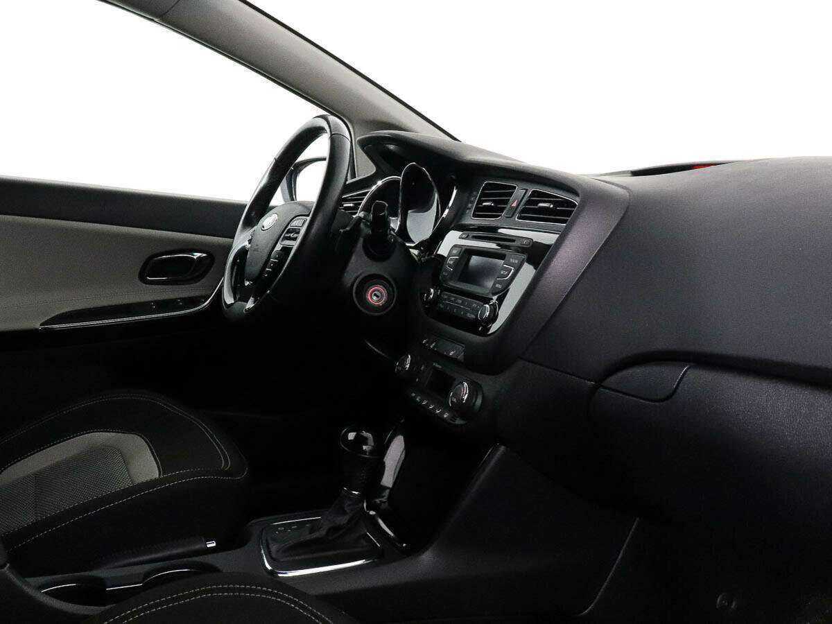 Купить Kia Ceed, 2015, 110 000 км, фото №7