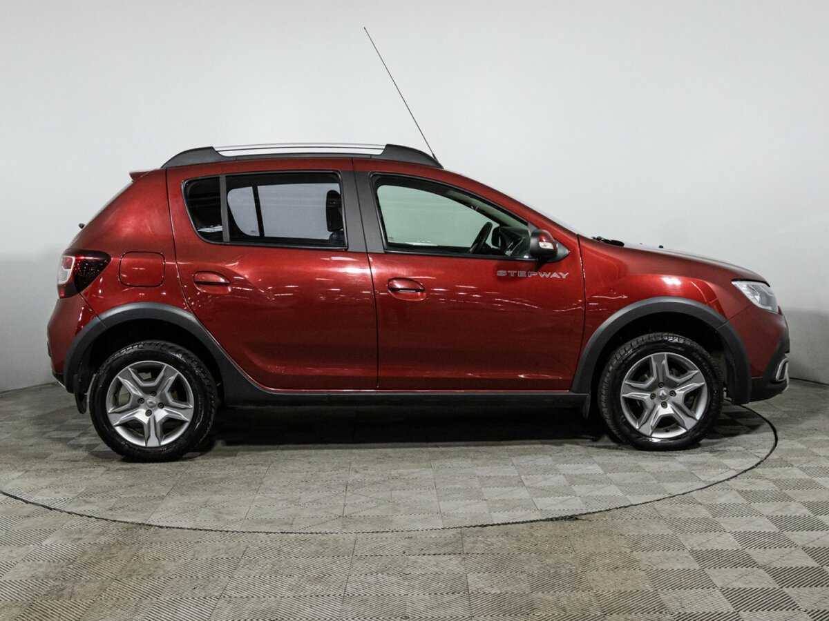 Купить Renault Sandero Stepway, 2021, 85 279 км, фото №4