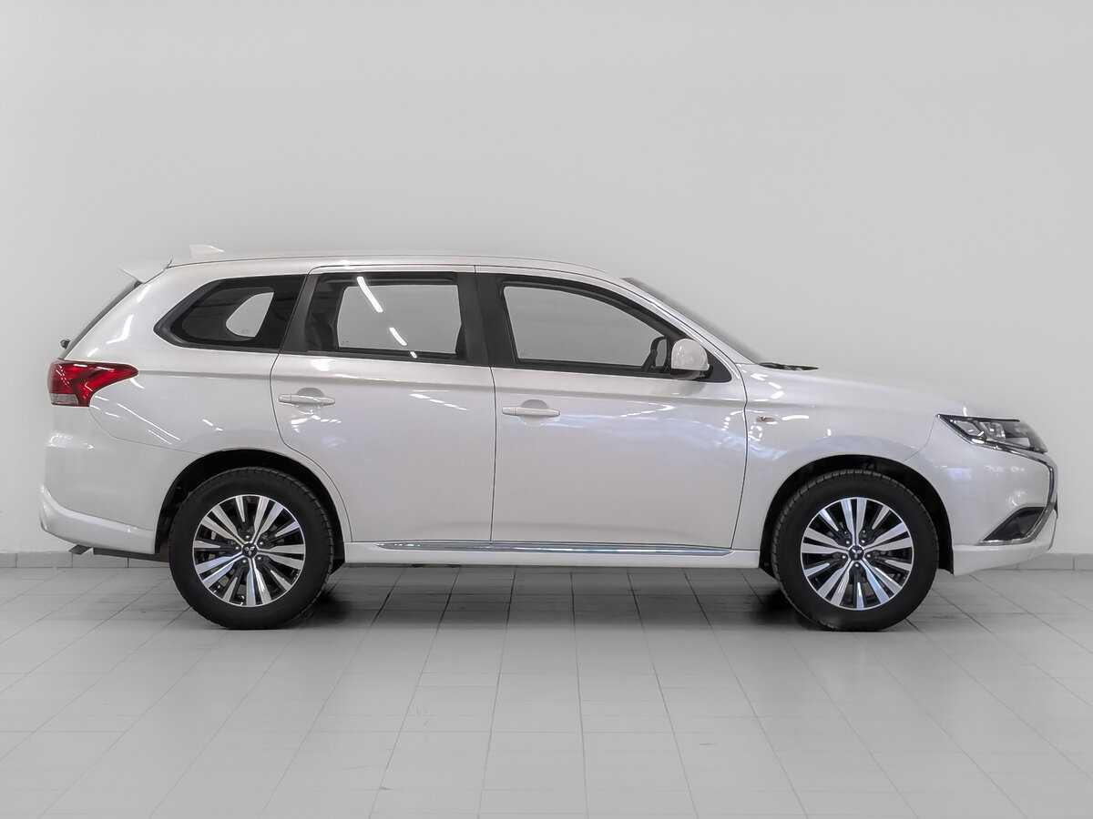 Купить Mitsubishi Outlander, 2022, 28 207 км, фото №4