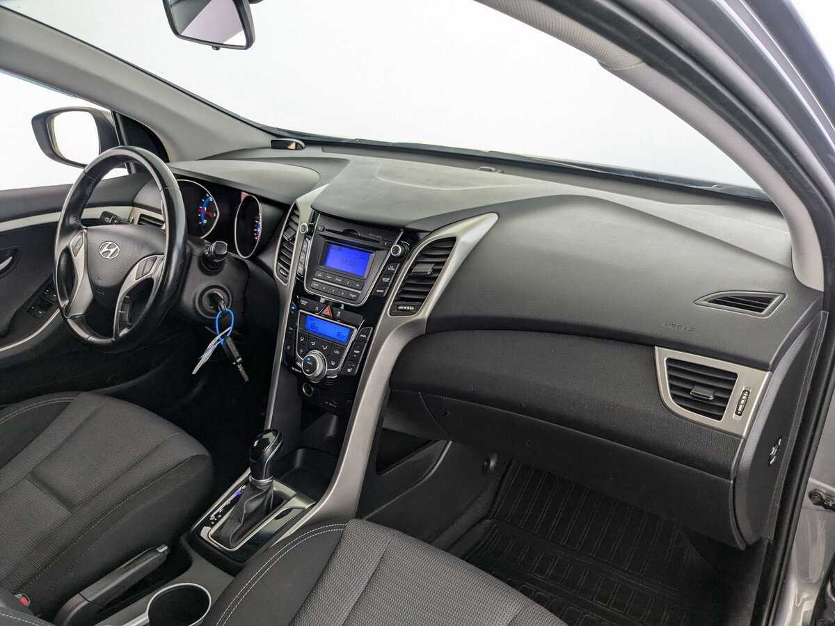 Купить Hyundai i30, 2014, 83 627 км, фото №15