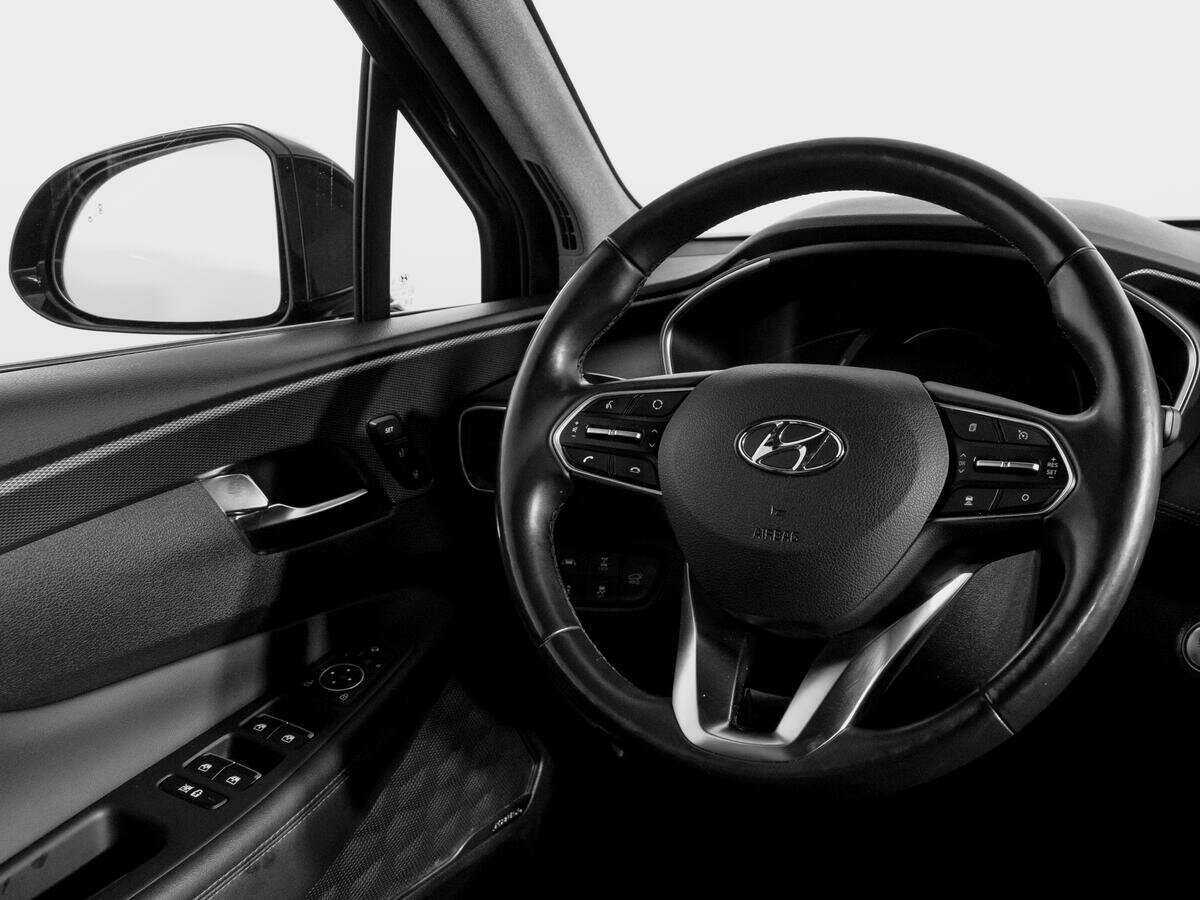 Купить Hyundai Santa Fe, 2019, 89 929 км, фото №13