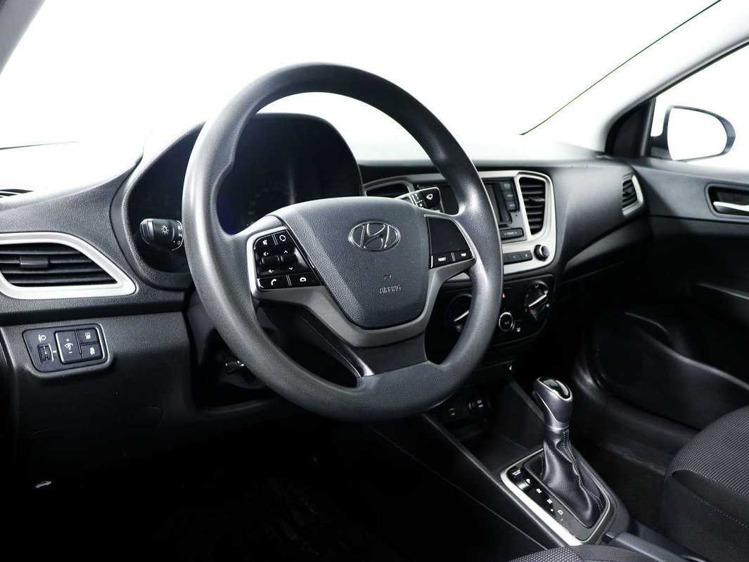 Купить Hyundai Solaris, 2021, 90 088 км, фото №13