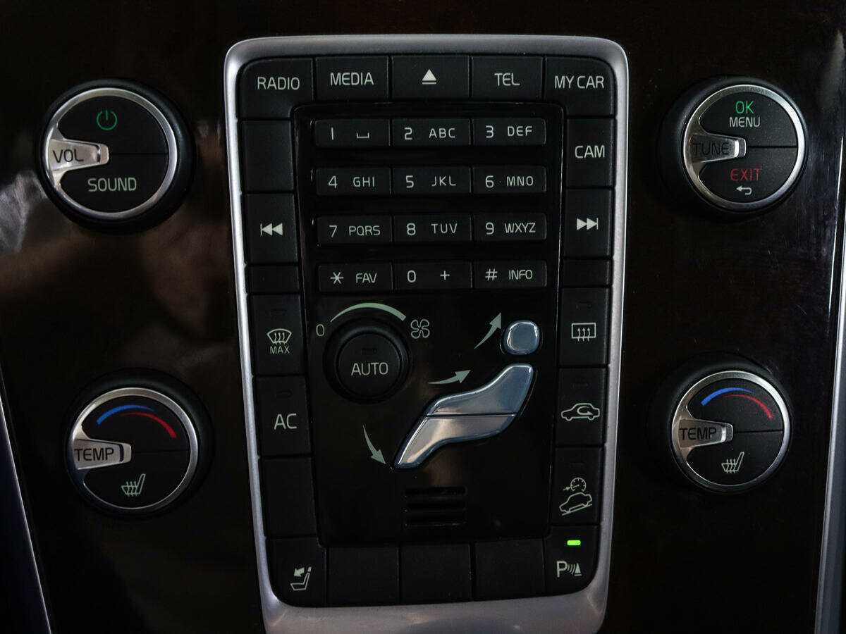 Купить Volvo XC60, 2012, 248 152 км, фото №23