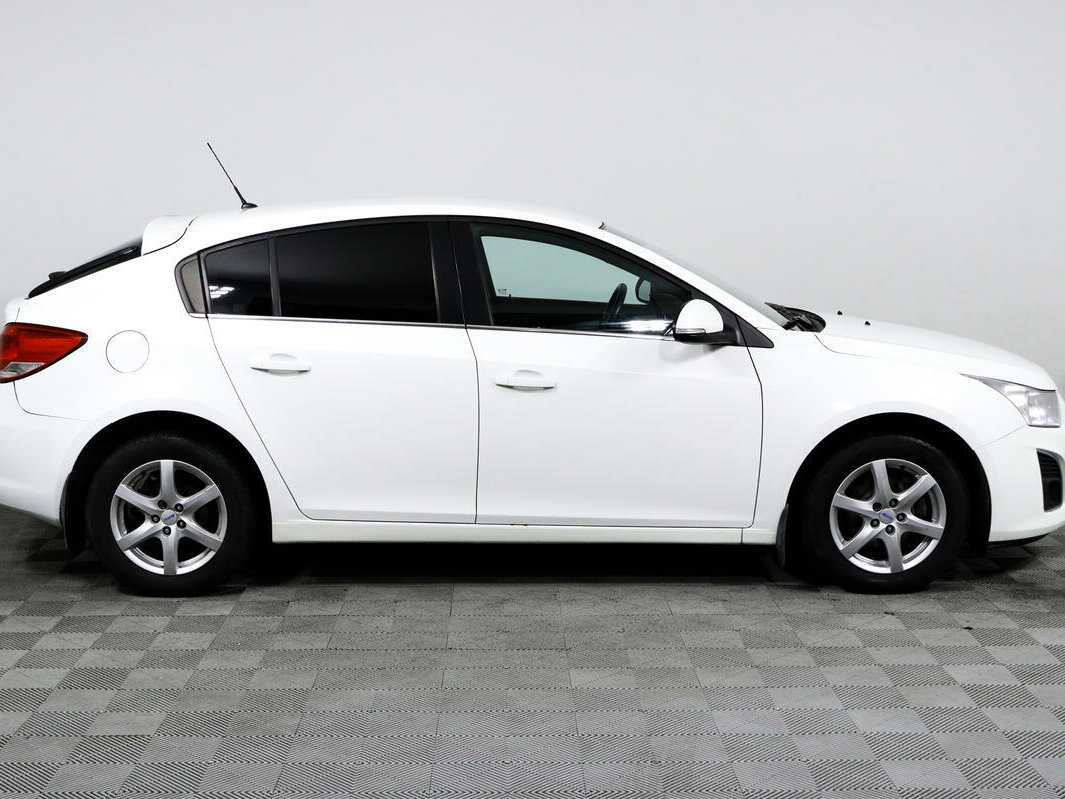 Купить Chevrolet Cruze, 2014, 117 616 км, фото №4
