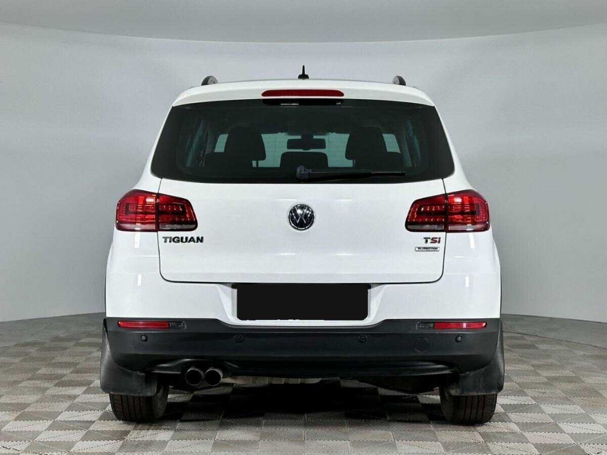 Купить Volkswagen Tiguan, 2016, 111 283 км, фото №4