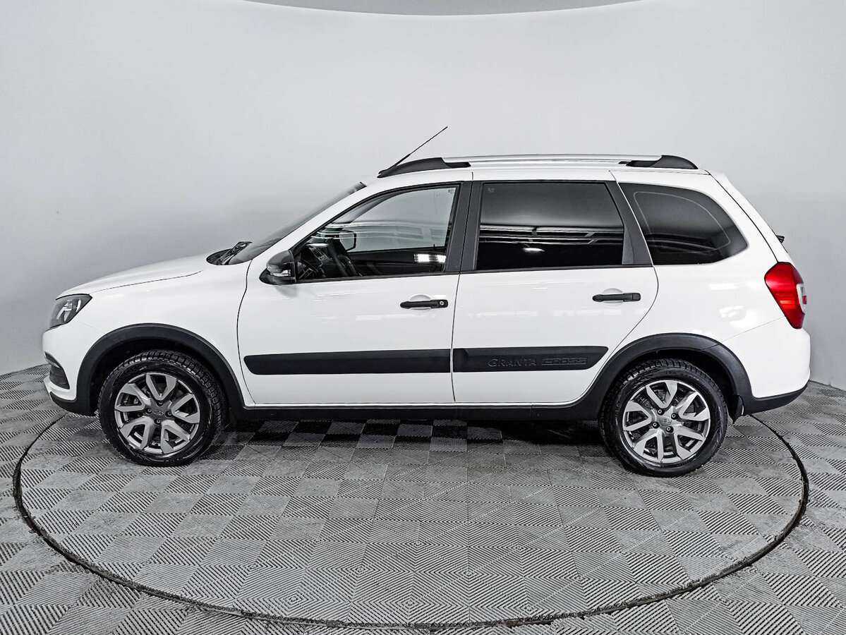 Купить Lada (ВАЗ) Granta Cross, 2023, 6 108 км, фото №8