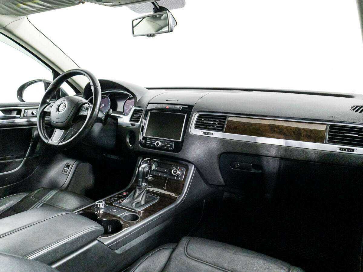 Купить Volkswagen Touareg, 2012, 356 649 км, фото №7
