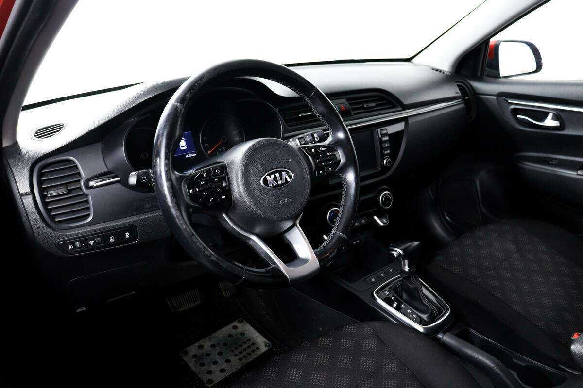Купить Kia Rio X-Line, 2018, 142 233 км, фото №13