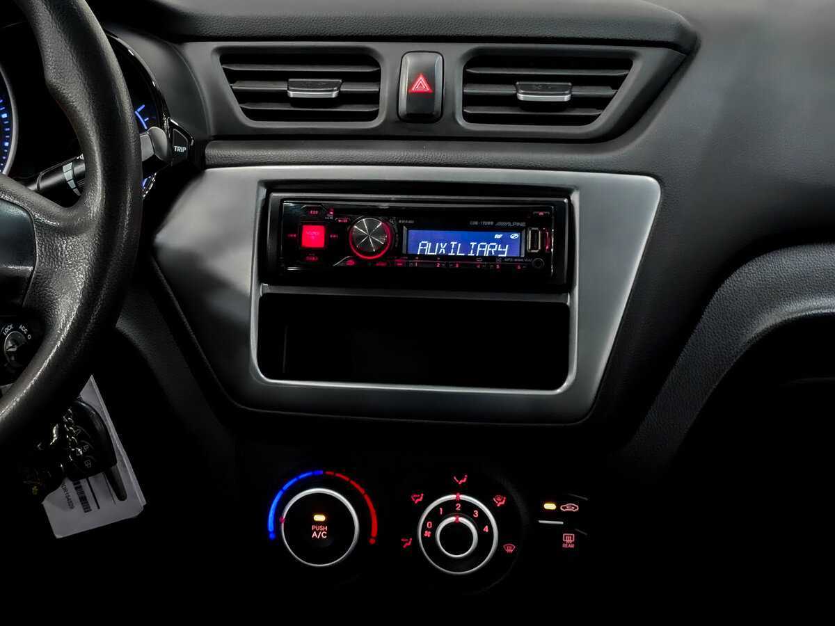 Купить Kia Rio, 2013, 115 585 км, фото №15