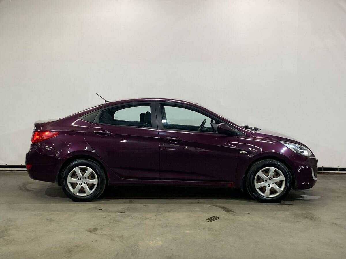 Купить Hyundai Solaris, 2012, 179 089 км, фото №4