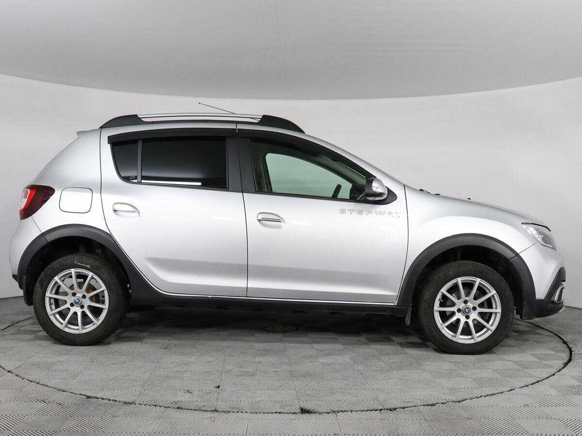 Купить Renault Sandero Stepway, 2020, 48 205 км, фото №4