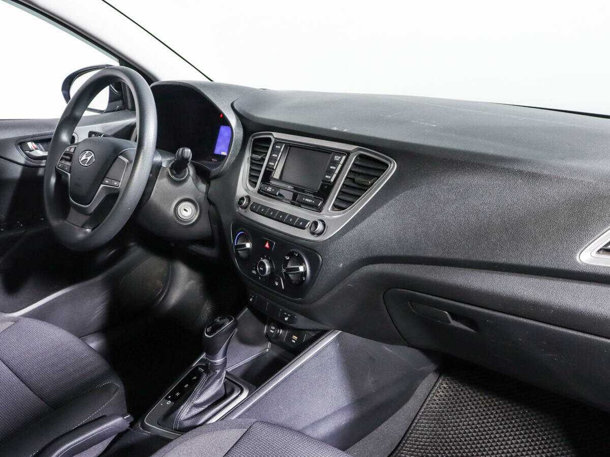 Купить Hyundai Solaris, 2021, 72 890 км, фото №7