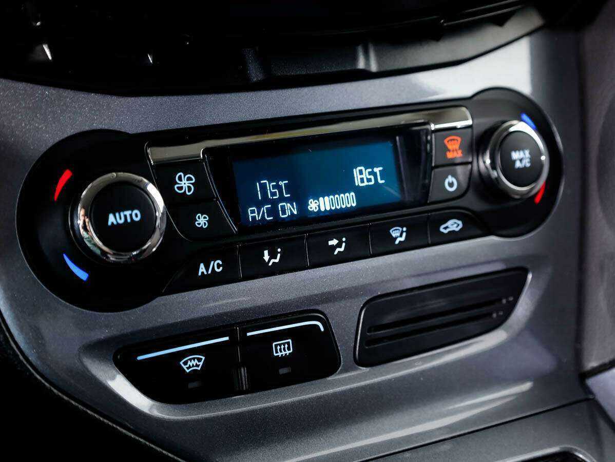 Купить Ford Focus, 2013, 124 218 км, фото №15