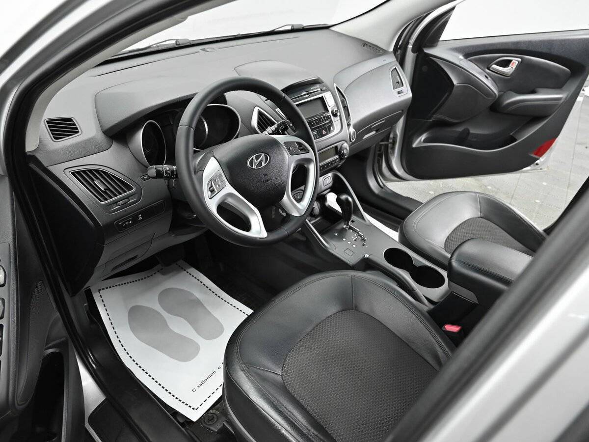 Купить Hyundai ix35, 2012, 162 500 км, фото №8