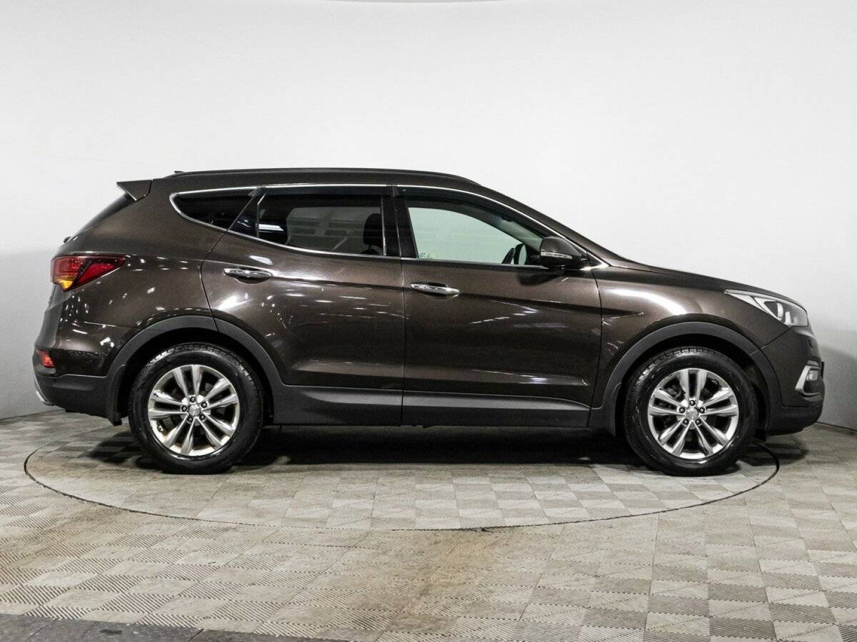 Купить Hyundai Santa Fe, 2017, 121 847 км, фото №4