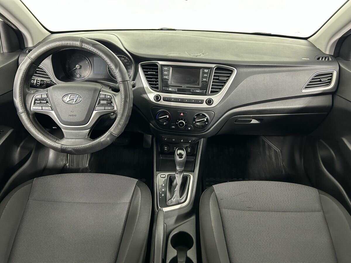 Купить Hyundai Solaris, 2017, 255 365 км, фото №7