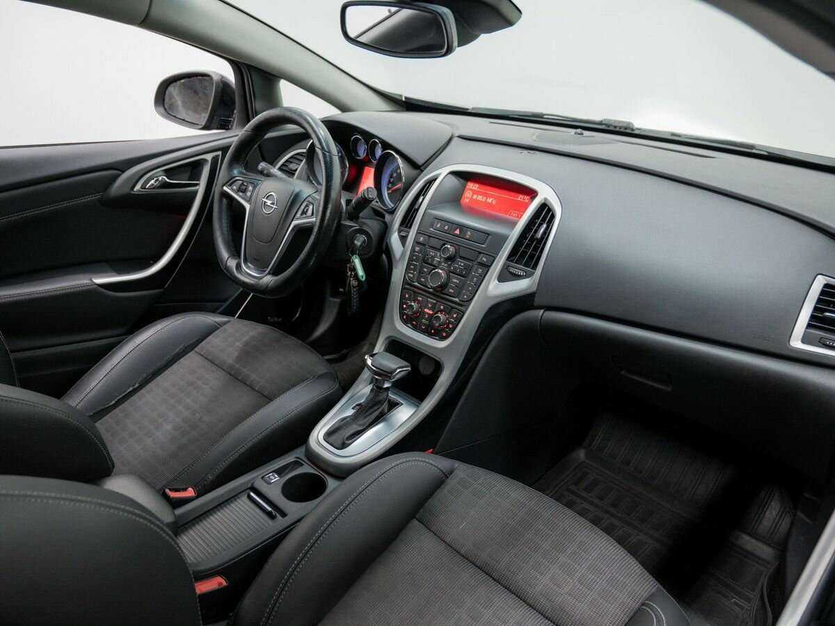 Купить Opel Astra, 2012, 258 000 км, фото №5