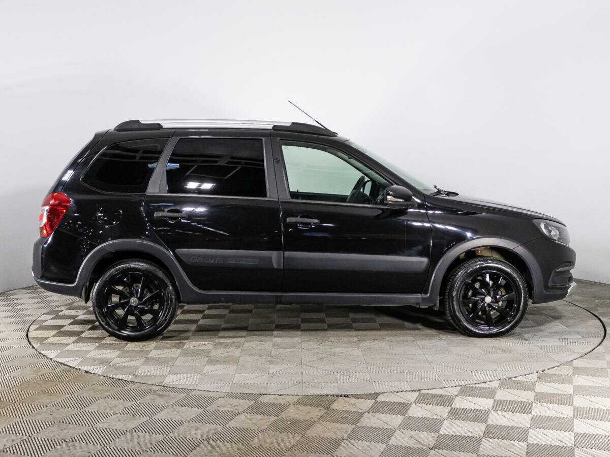 Купить Lada (ВАЗ) Granta Cross, 2019, 88 449 км, фото №4