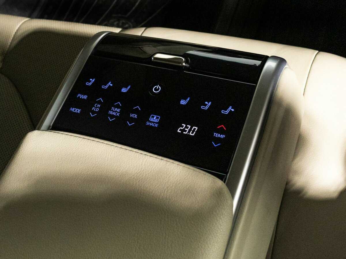 Купить Toyota Camry, 2018, 81 286 км, фото №27