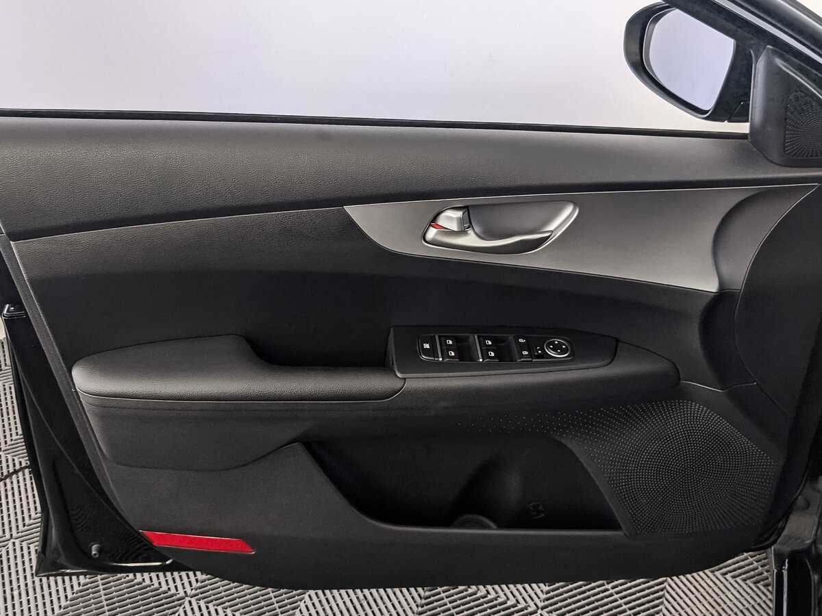 Купить Kia Cerato, 2022, 17 586 км, фото №19