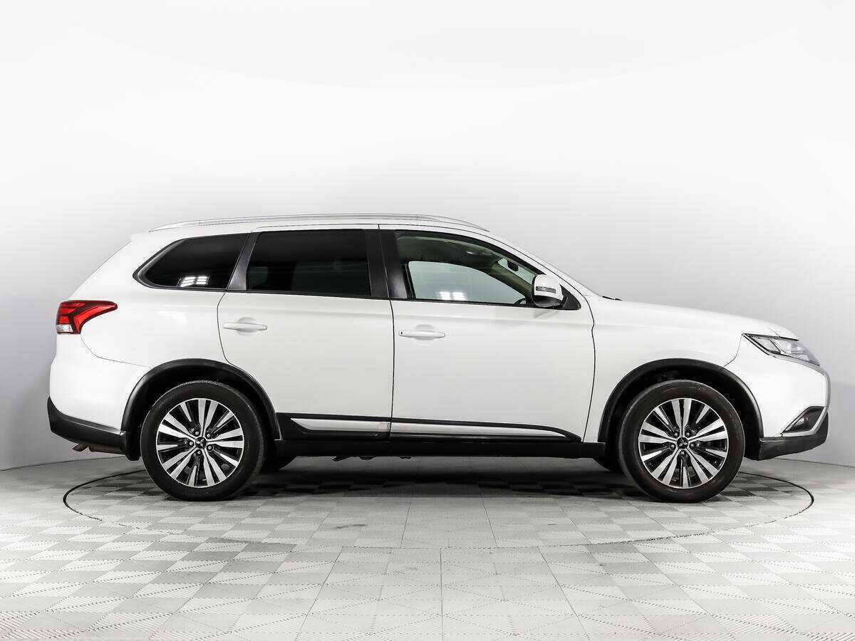 Купить Mitsubishi Outlander, 2020, 125 783 км, фото №4