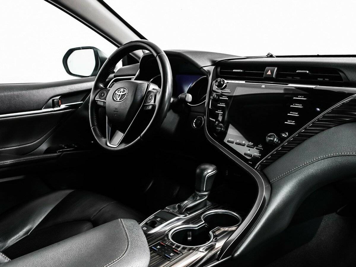 Купить Toyota Camry, 2019, 193 937 км, фото №9