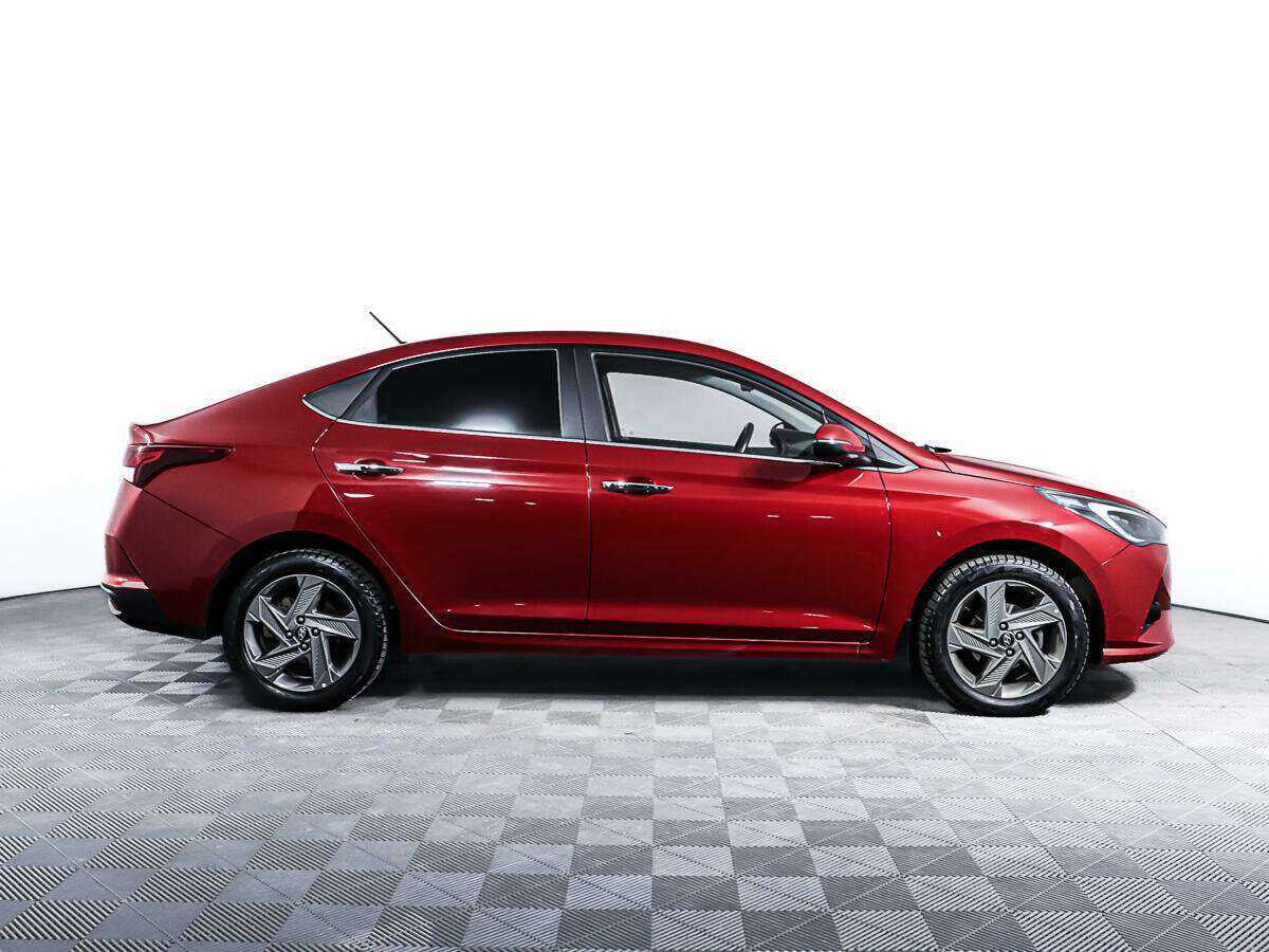Купить Hyundai Solaris, 2020, 81 352 км, фото №4