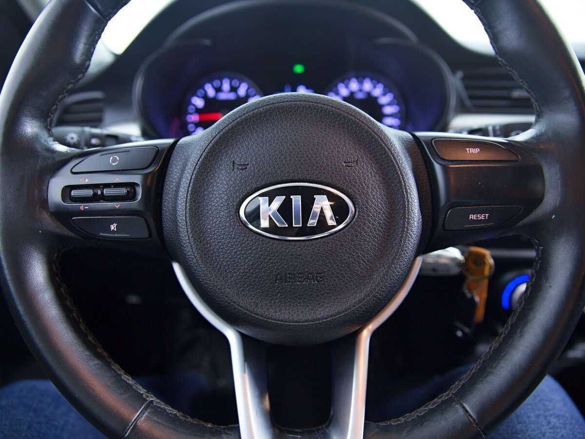 Купить Kia Rio, 2017, 126 650 км, фото №11