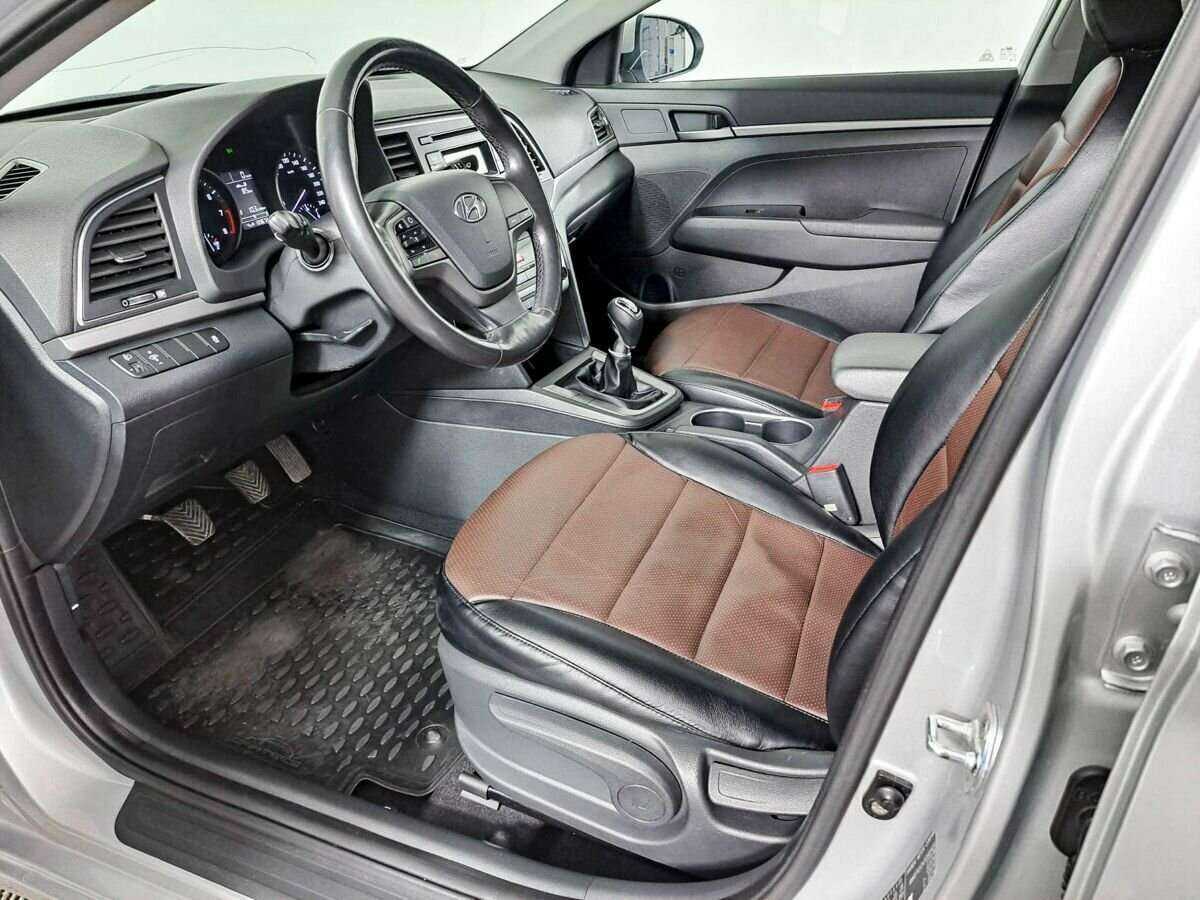 Купить Hyundai Elantra, 2017, 133 552 км, фото №14