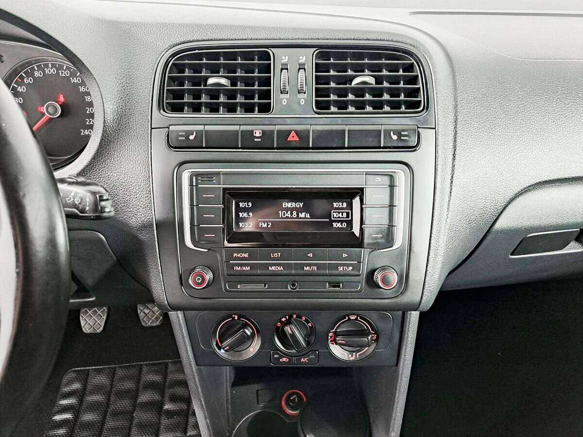 Купить Volkswagen Polo, 2015, 112 405 км, фото №14