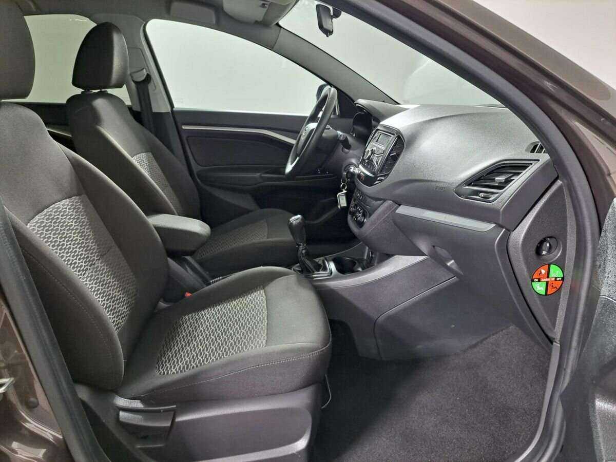 Купить Lada (ВАЗ) Vesta, 2018, 157 940 км, фото №11