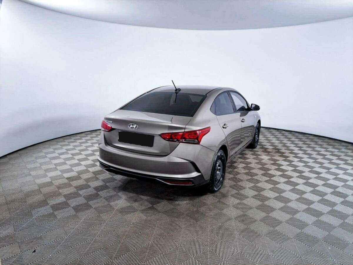 Купить Hyundai Solaris, 2020, 83 323 км, фото №5