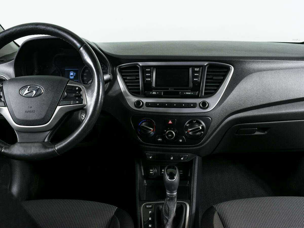 Купить Hyundai Solaris, 2018, 162 301 км, фото №7