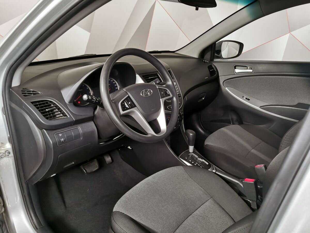 Купить Hyundai Solaris, 2014, 51 765 км, фото №15