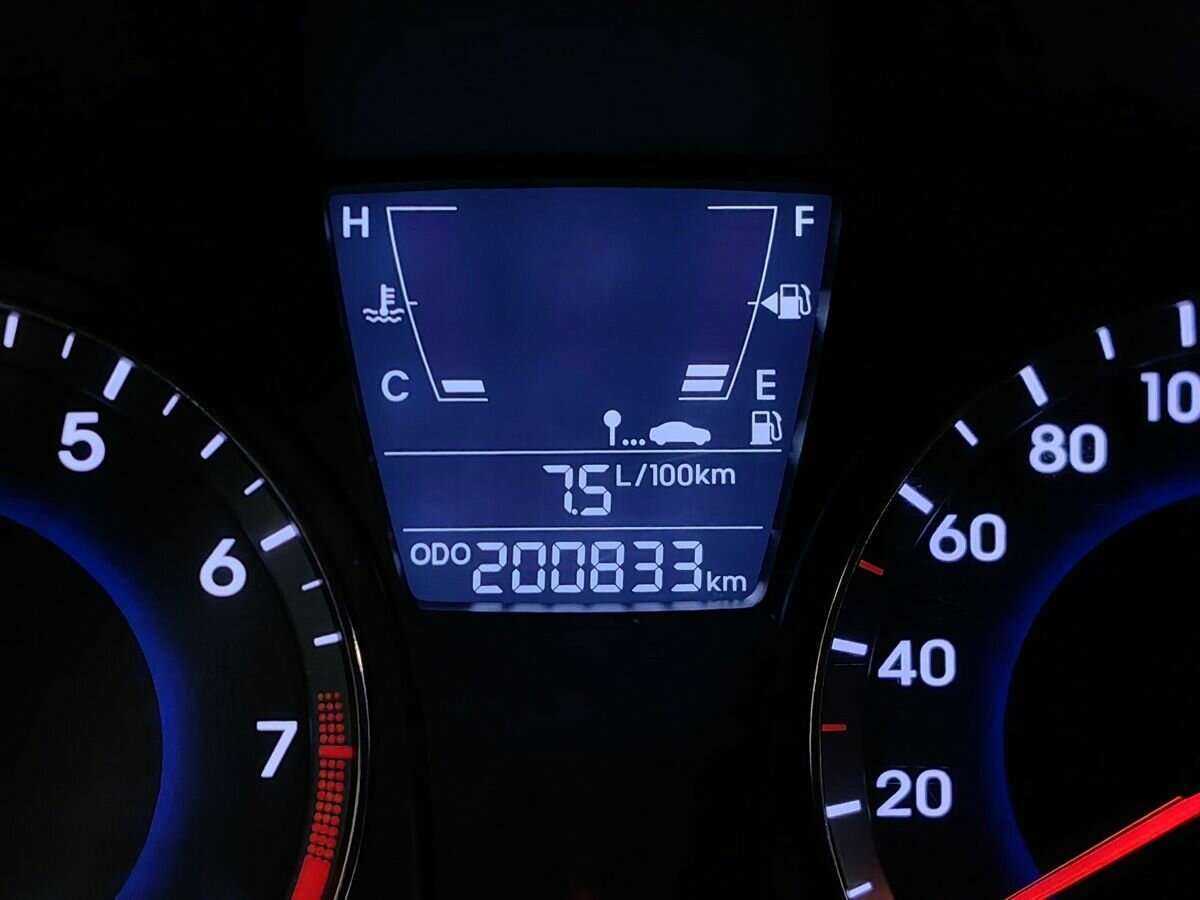 Купить Hyundai Solaris, 2013, 200 731 км, фото №16