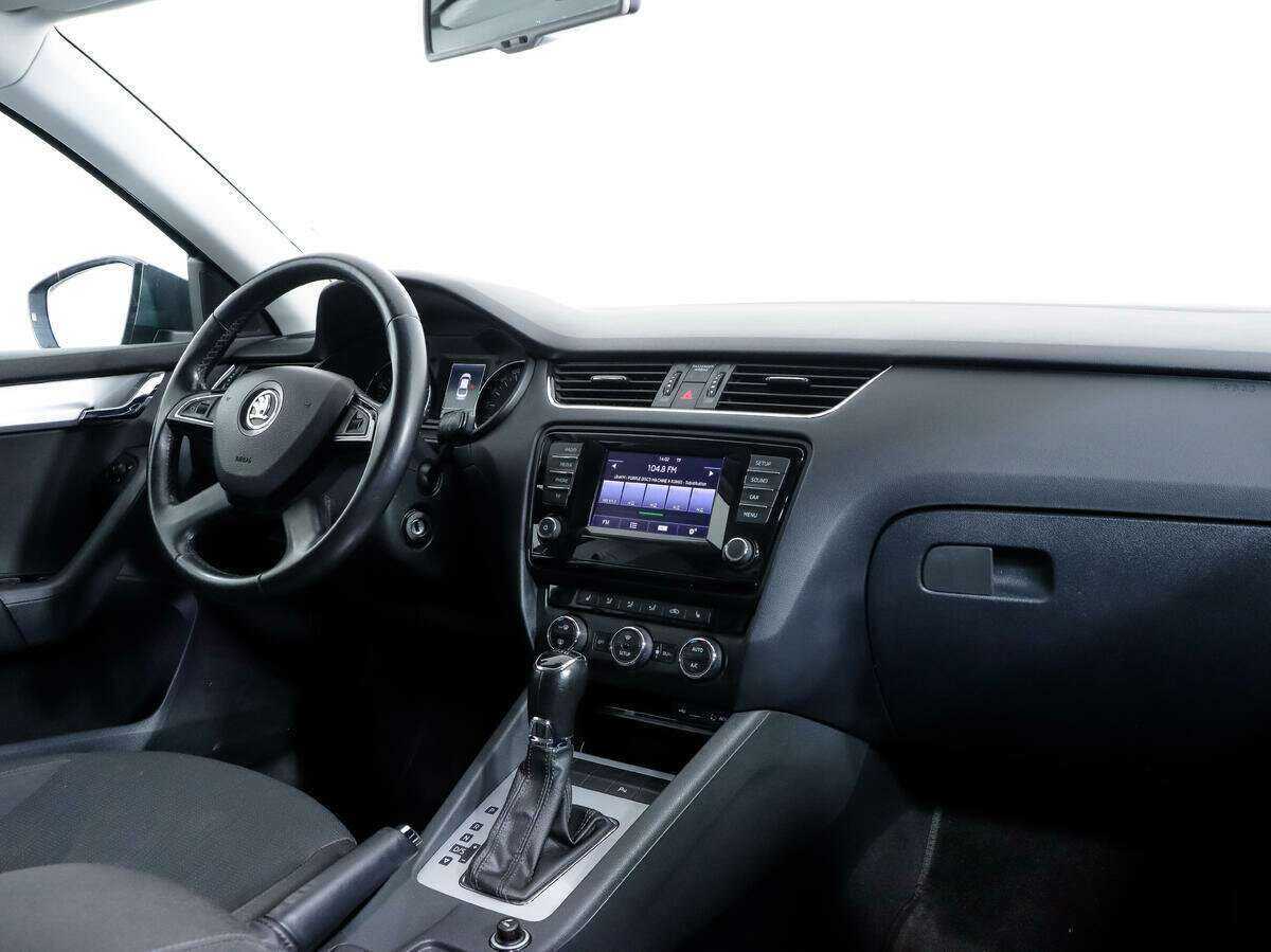 Купить Skoda Octavia, 2015, 146 000 км, фото №9